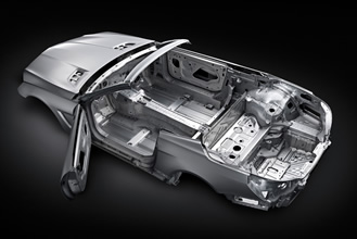 新型 SL ホワイトボディ