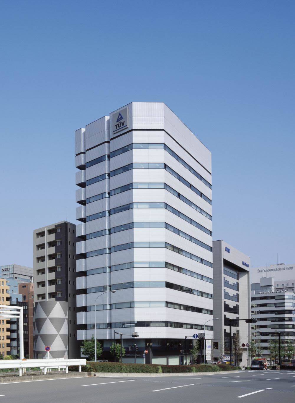 Shin Yokohama HQ building